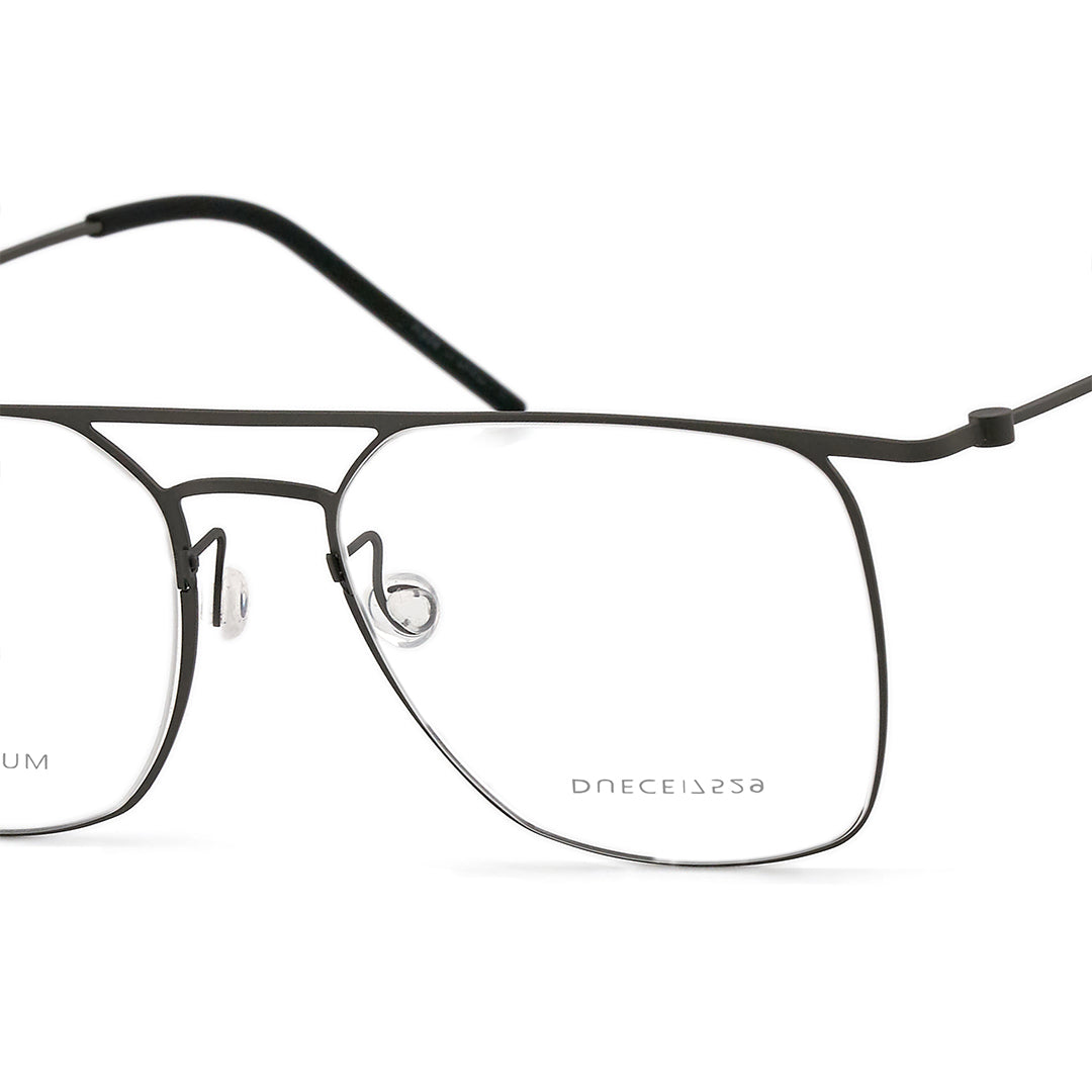 DUECE 5502 C4-BunniStudios