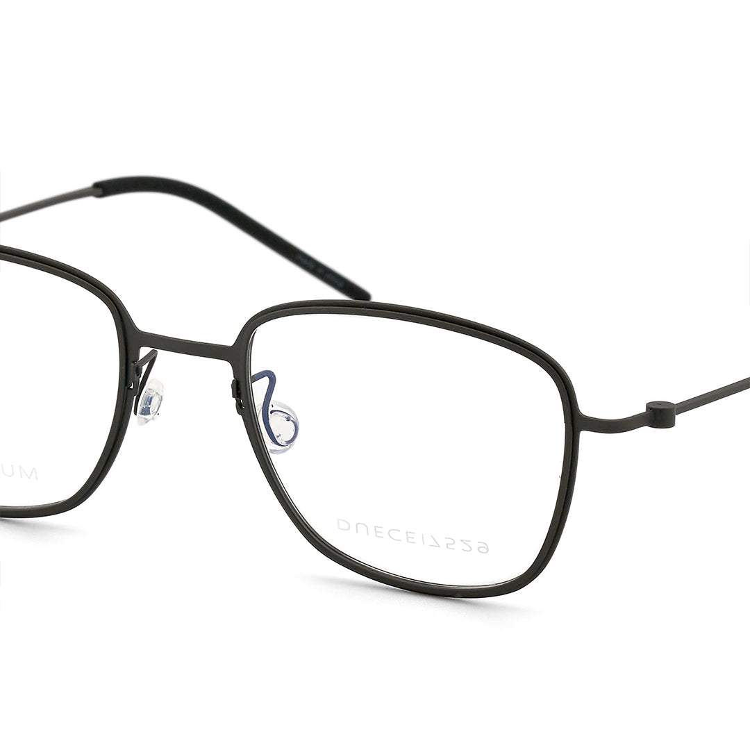 DUECE 5530 C3-BunniStudios