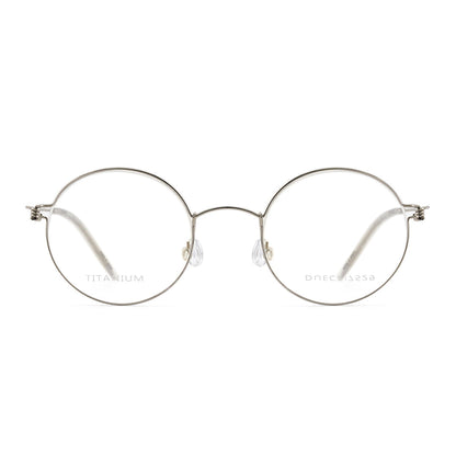 DUECE DAKOTA C2-BunniStudios