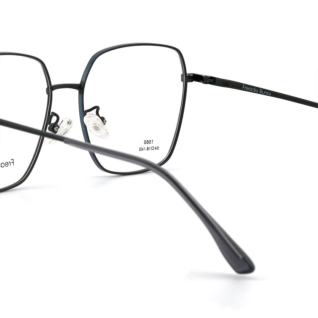 Freacky Bunni 1560 C4-BunniStudios