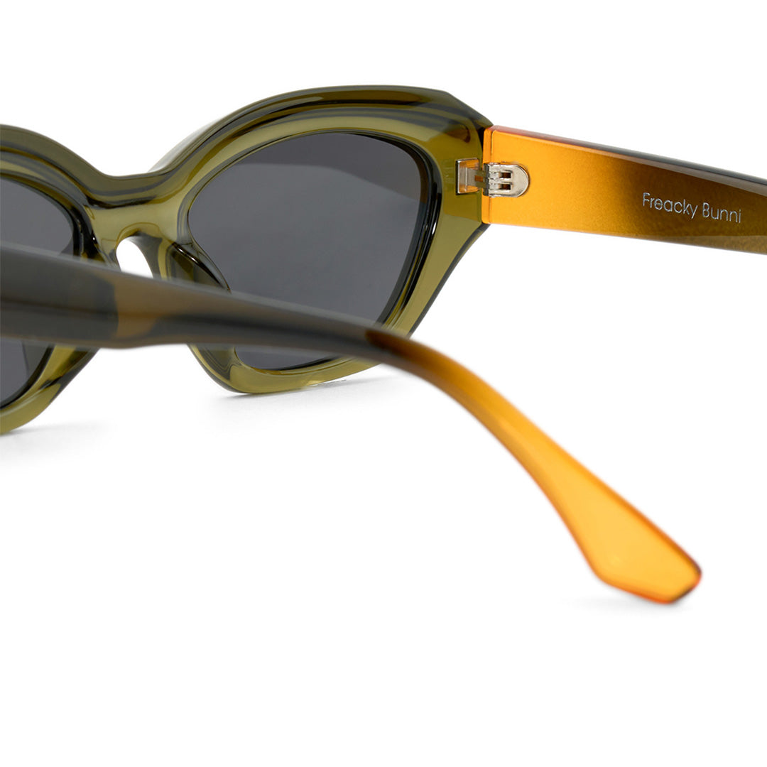 Freacky bunni 72302 C3-BunniStudios