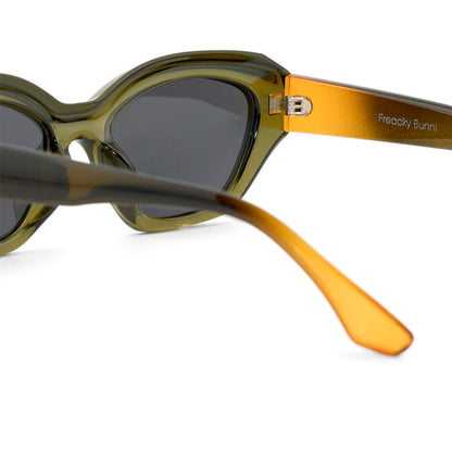 Freacky bunni 72302 C3-BunniStudios